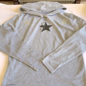 ⭐️NWOT girls gray hoodie with glitter stars ⭐️